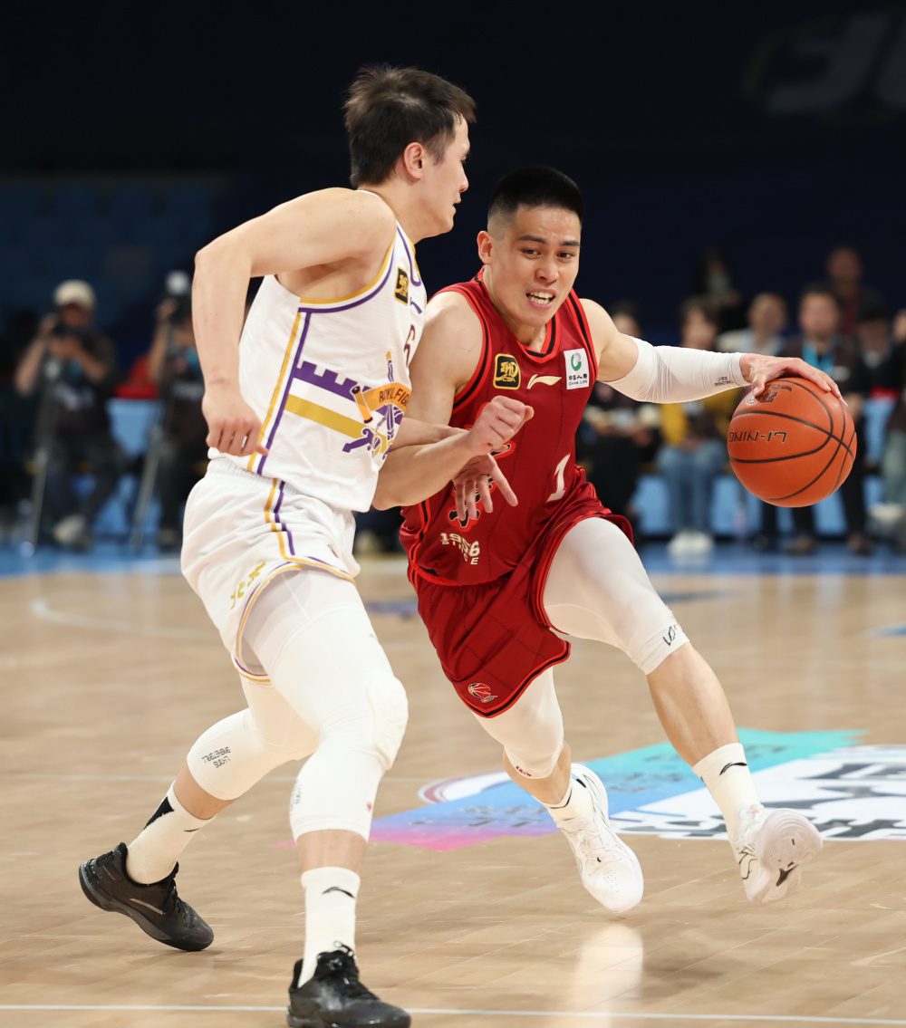 尊龙网站 -CBA季后赛国际比赛日再迎强敌；北京国安止住颓势；主帅态度：气氛紧张；球探报告显示潜力的简单介绍