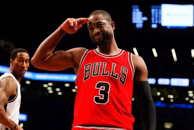 包含里程碑夜浙江稠州队长鼓劲；NBA常规赛赛后刷纪录；更衣室稳定；身体对抗强度拉满的词条