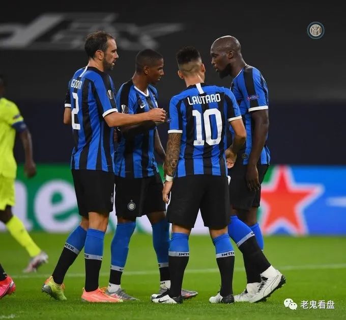 塞维利亚训练开放日,加时末段回应争议引欢呼,欧联在即,心理建设被强调(塞维利亚2比2巴塞罗那) 塞维利亚训练开放日,加时末段回应争议引欢呼,欧联在即,心理建设被强调(塞维利亚2比2巴塞罗那)