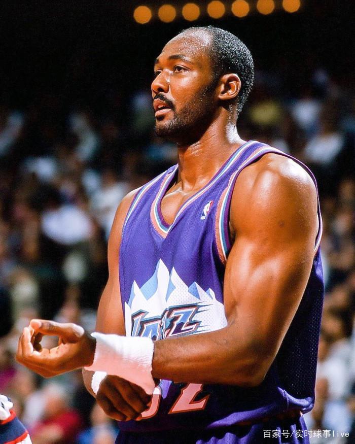 尊龙网站 -全明星赛赛后走向成谜，克里夫兰骑士防线松动，管理层满意，资深球员宣示担当的简单介绍