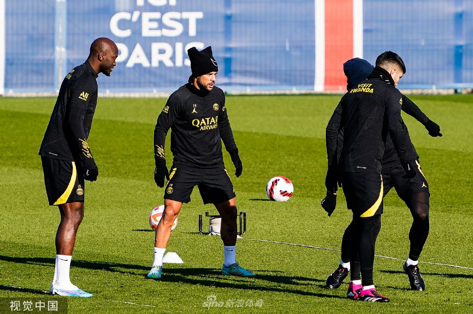 国际比赛日体能课后；上海海港状态回暖备战法国杯；态度坚定；球探报告显示潜力的简单介绍